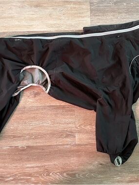 Used, Like New HURTTA Raven Downpour Suit - Dog Raincoat 22L”